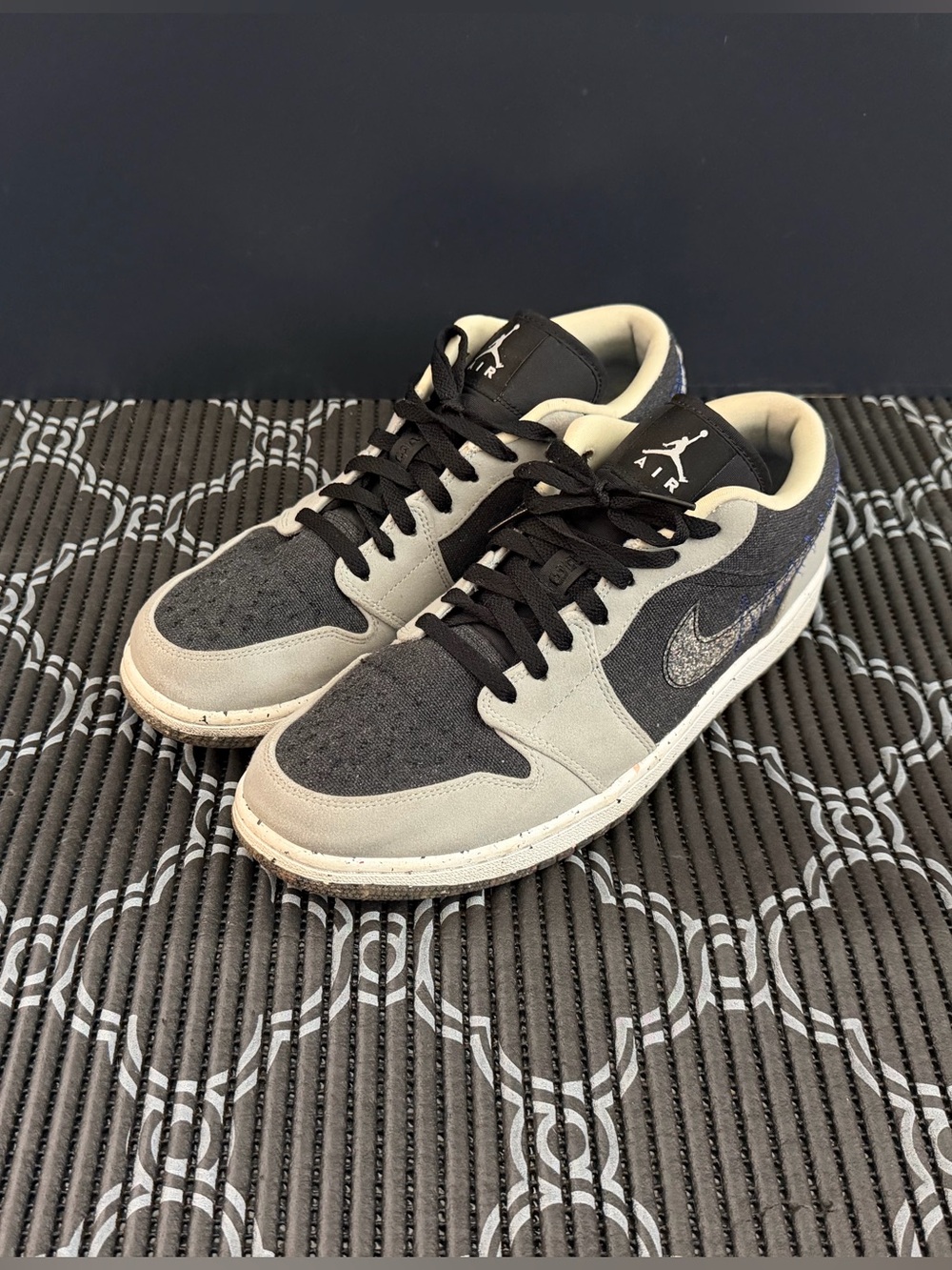 Jordan 1 Low SE (Crater Black Grey) DM4657-001